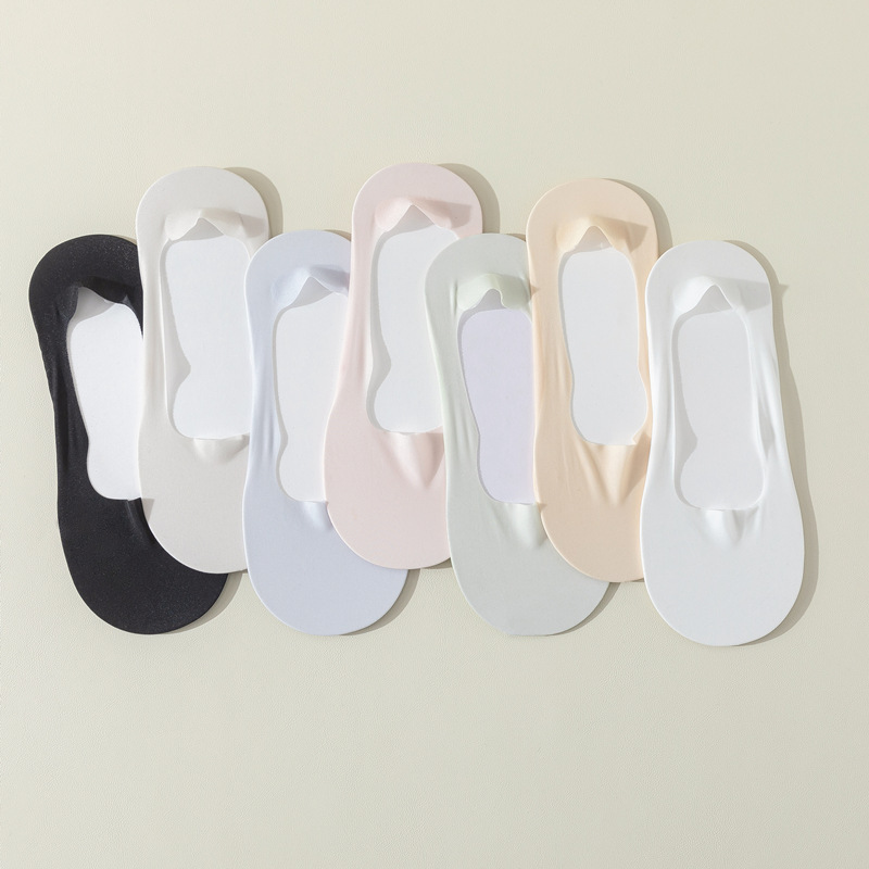 Women's low-cut Ultra-Thin Ice Silk invisible socks solid color simple all-match boat Socks silicone non-slip non-slip heel lining socks