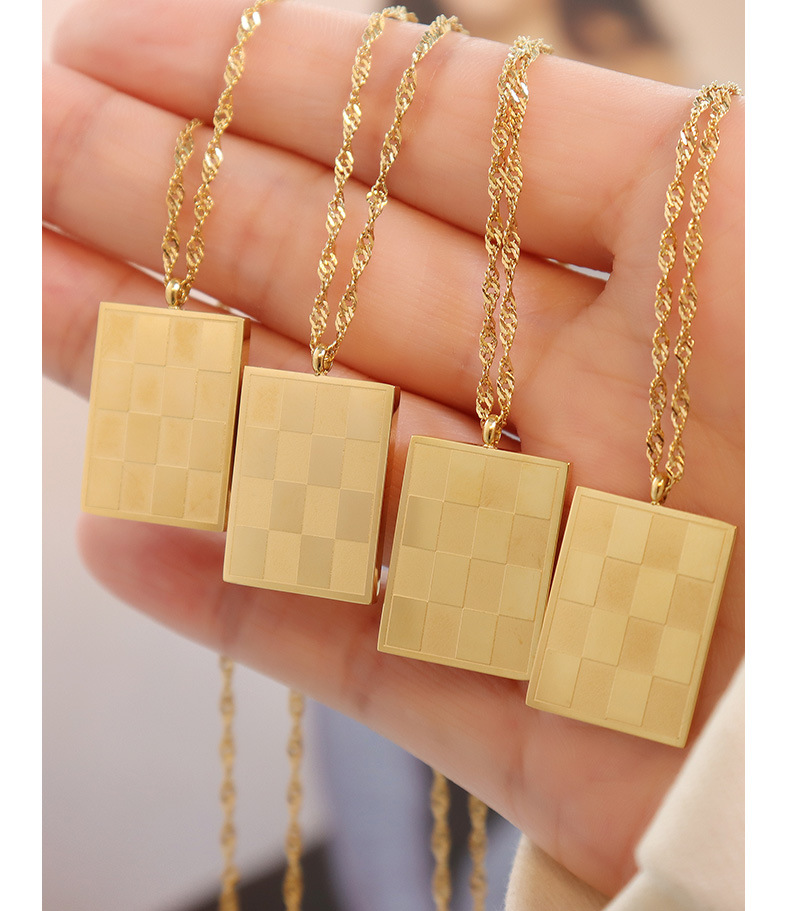 Cross-border Hot-selling Retro Checkerboard Square Brand Necklace Titanium Steel Clavicle Chain 18k Real Gold Plated Jewelry display picture 6