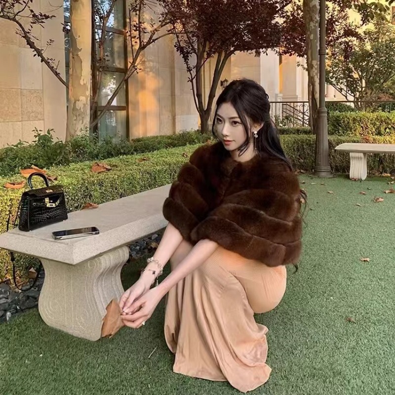Mink Small Cloak Fur Shawl Expensive Thousand Gold Short Coat Environmentally Friendly Mao Mao Waistle with Cheongsam Wedding Dress Mink All-Match