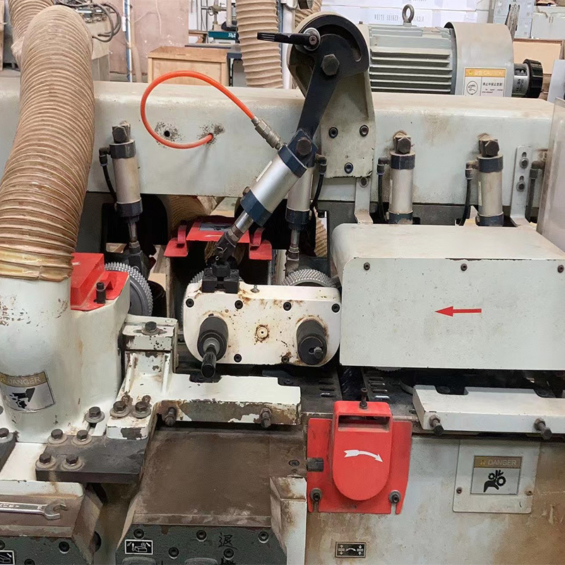 四面刨短料装置主图 (3)