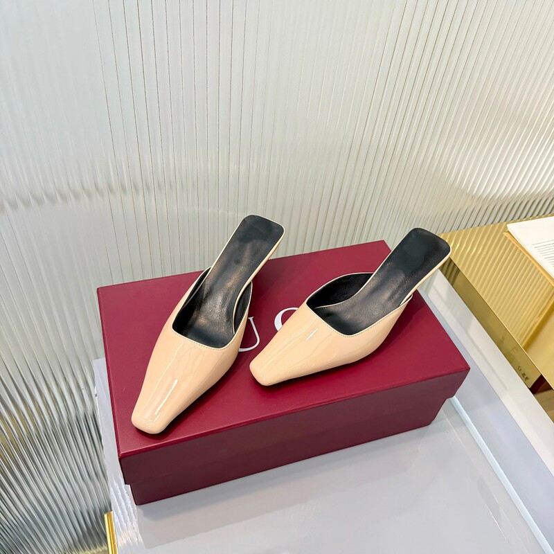 Cream-Colored French-Style Square-Toed Mules for Women, Suitable for Outdoor Wear, New Spring/Summer 2025 Season, European and American Style, Sexy Thin High Heels Cream-Colored French-Style Square-Toed Mules for Women, Suitable for Outdoor Wear, New Spring/Summer 2025 Season, European and American Style, Sexy Thin High Heels