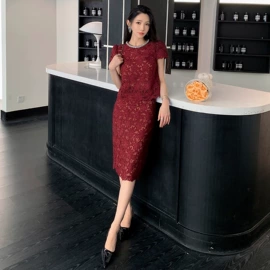 连衣裙;时尚休闲套装;蕾丝衫雪纺衫