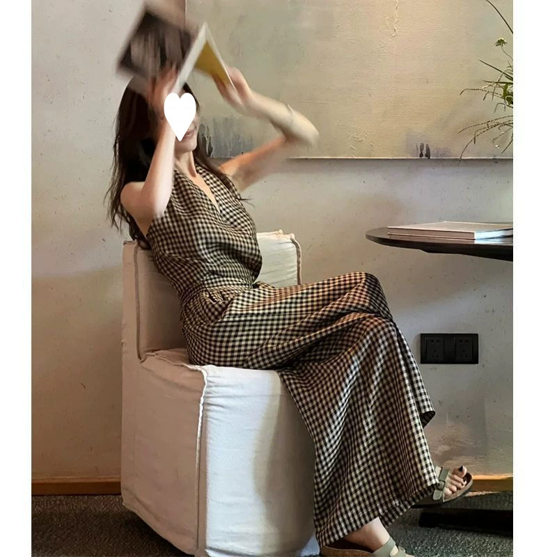 Летняя мода 2025: новый корейский стиль, модные топы + широкие брюки, женский костюм, элегантный повседневный тренд в стиле ins