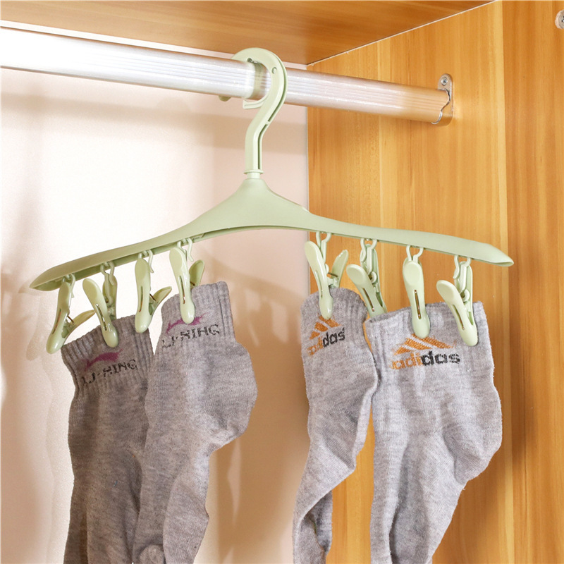 Windproof universal plastic hanger