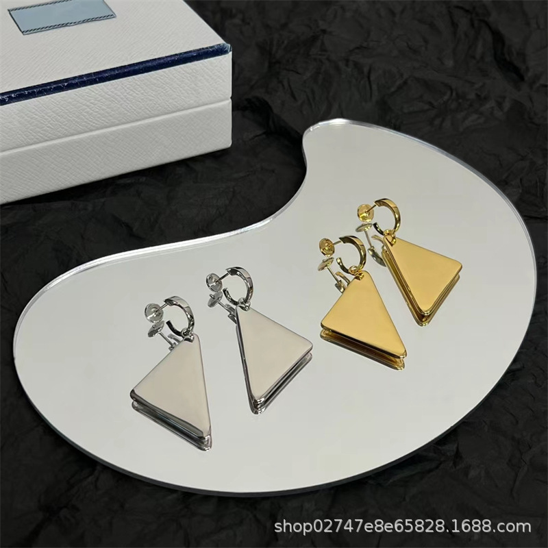 Fashionable design universal trend sophisticated two-color geometric…