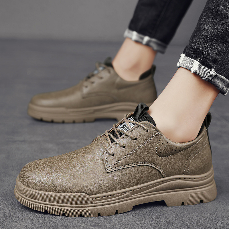 Nouvelles bottes Martin à la mode de grande taille avec surface en cuir, chaussures de travail décontractées, courtes saisonnières à la mode_voghion.com