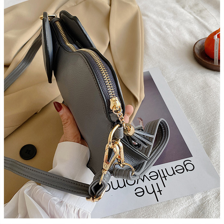 253g Weight Nylon Lining Material Flip Cover Closure Type Single Shoulder Strap Strap Type Square Bag Bags Type Pu Leather Material Solid Color Pattern Streetwear Style Square Shape Grey, Red, Gold, Black Color Medium Size Medium Pu Leather Streetwear Square Bag 9