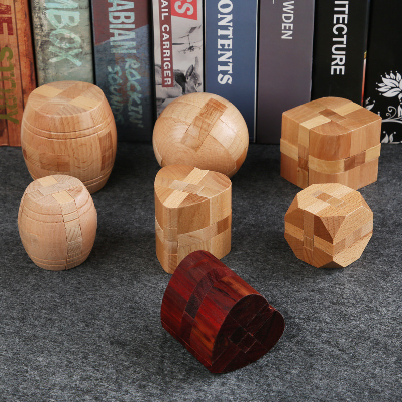 Juguetes educativos para niños Cerradura Kongming Cerradura Luban Descompresión para adultos Capacidad de pensamiento Cerradura de barril de vino grande Cerradura de bola de jardín al por mayor