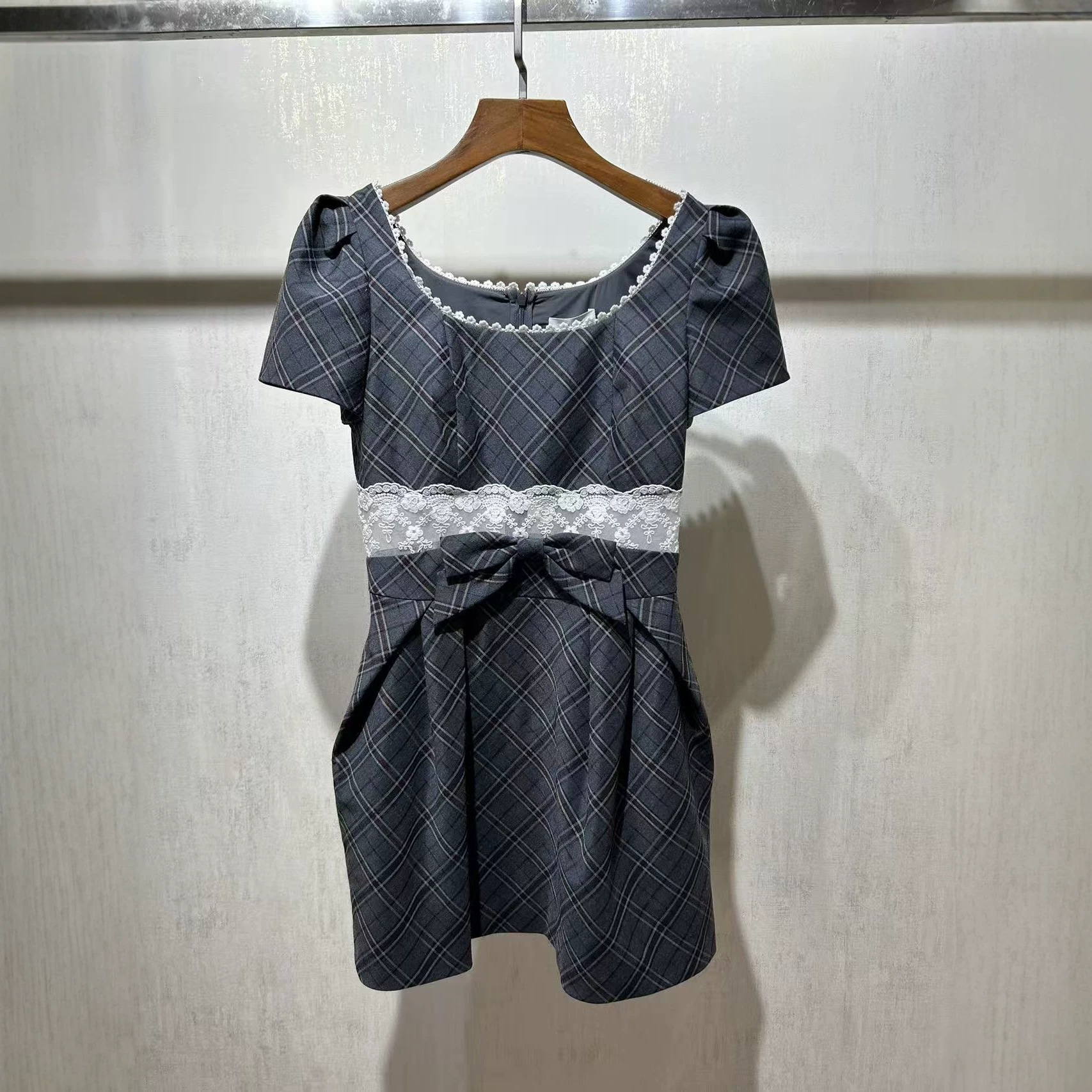 2026 Summer New Arrival: Elegant Lace-Trimmed Plaid Dress for Women, Black, Slim Fit, Short Skirt, Flattering and Slimming