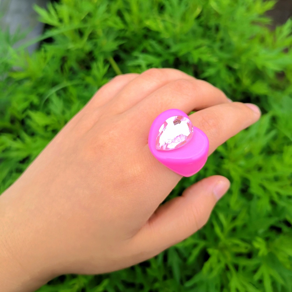 Wholesale Jewelry Geometric Resin Heart-shaped Ring Nihaojewelry display picture 7