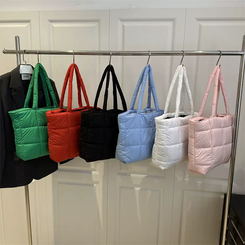 2025新款大容量韩版配色质感棉服包休闲绣线洋气单肩手拎手提包