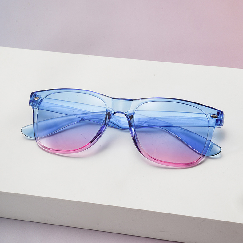 Gafas de sol retro de moda 2025, estilo caramelo con clavos de sombrilla de arroz, venta al por mayor directa de fábrica