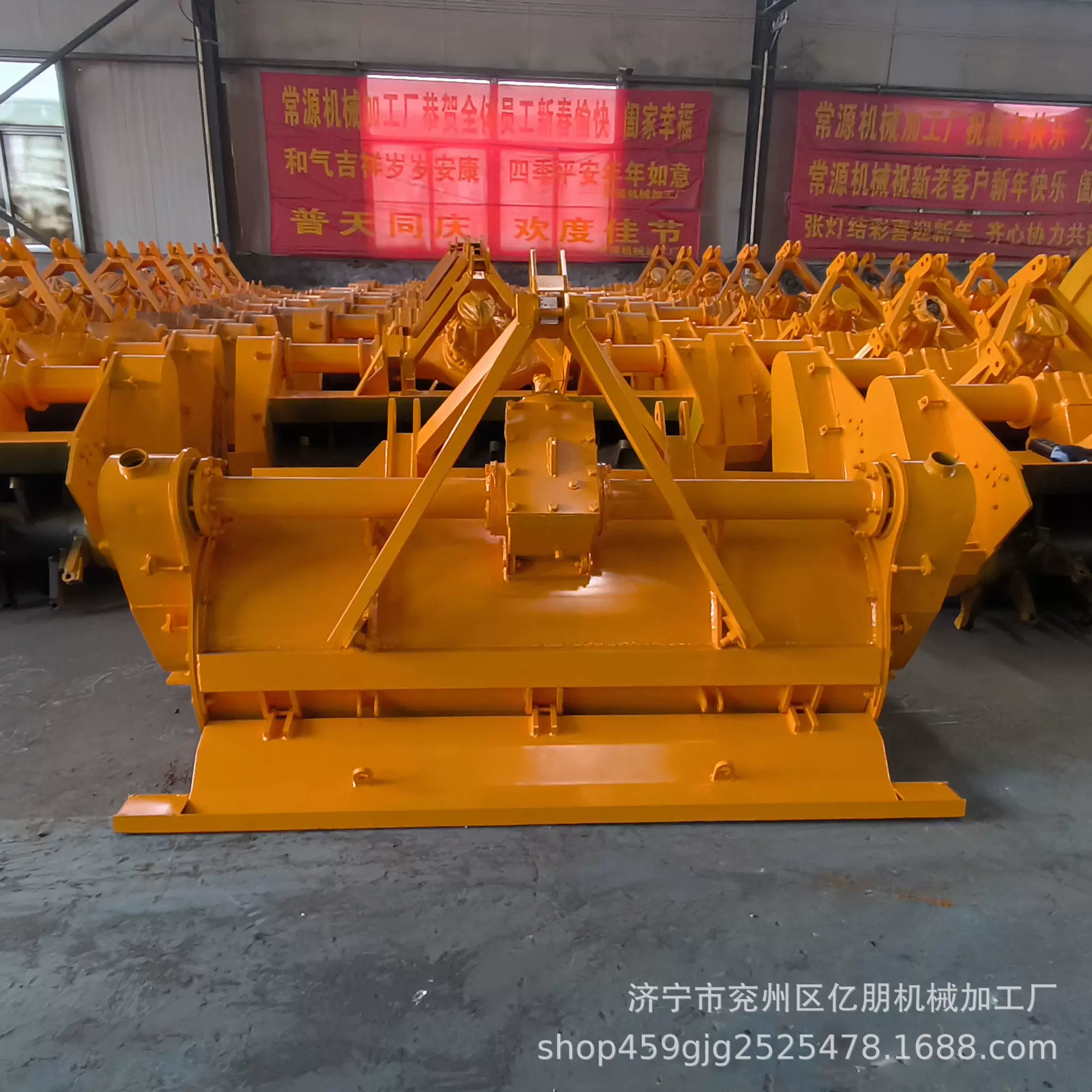 箱体拌合机  可用于各种路面拌合 厂房楼房地面拌合  耕地翻土