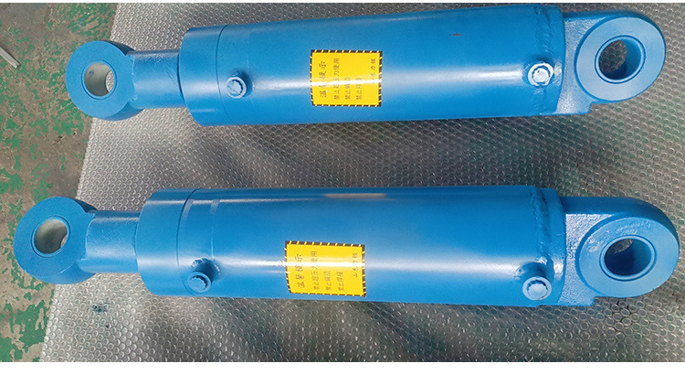 大吨位非标液压油缸(千斤顶)_11.jpg