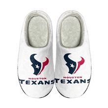 ����NFL��������Ů��Ь��˹�ٵ����˼��ö����������ж���վ