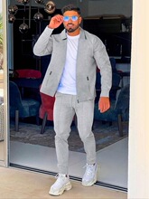 V 24999 Men's Waffle Zip Pocket Set �A������b �W���羳