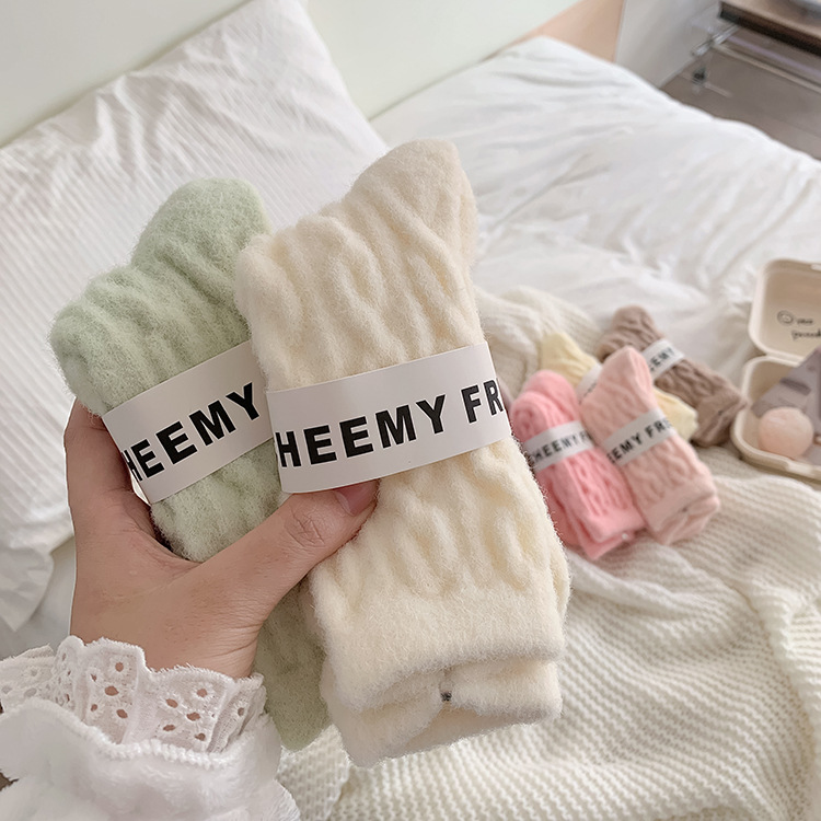 Holiday, Travel, Selfie Occasion Sweet Women's Solid Color Polyester Ankle Socks A Pair