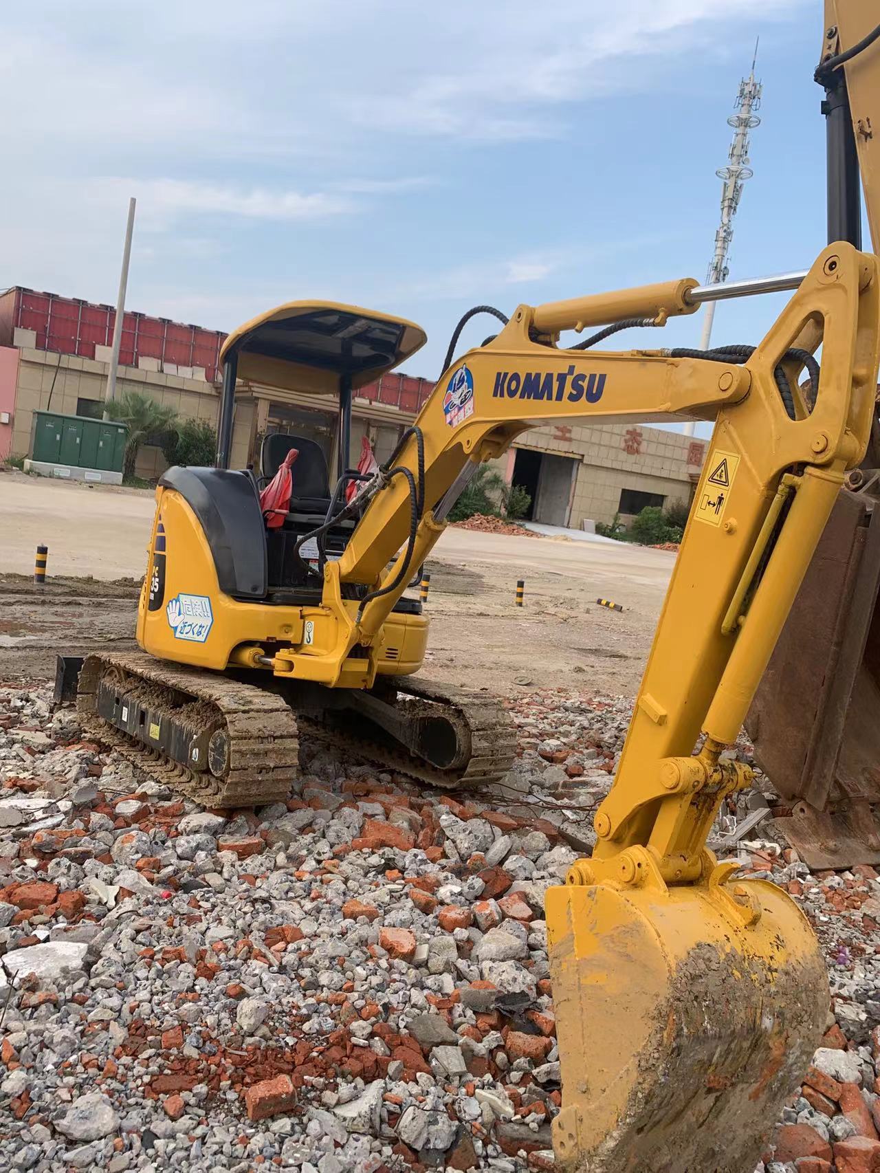 Mini excavadora Komatsu 30 horas 20 Kubota 15 Yuchai 18 mini excavadora
