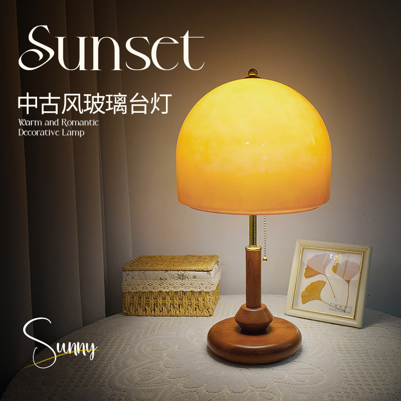 Vintage Decorative Table Lamp Antique Bedroom Romantic Bedside Lamp Living Room Study Nordic Style Table Lamp Light Luxury Premium Sense