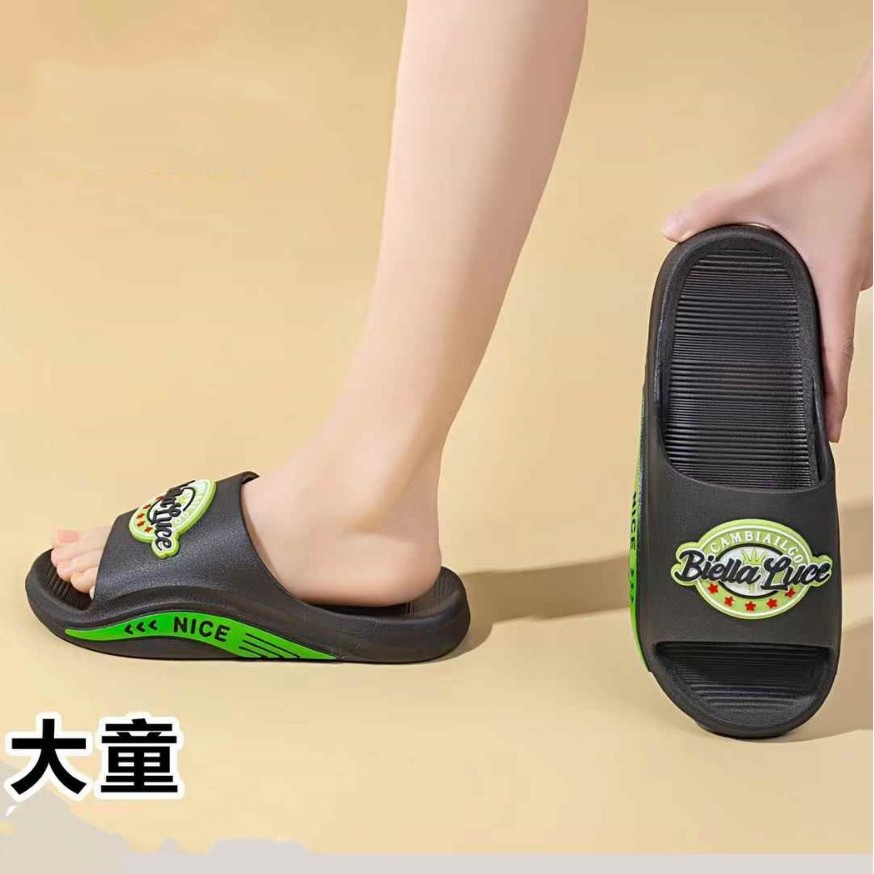 2025 summer new fashion outerwear slippers wholesale non-slip student dormitory bathroom slippers men's slippers