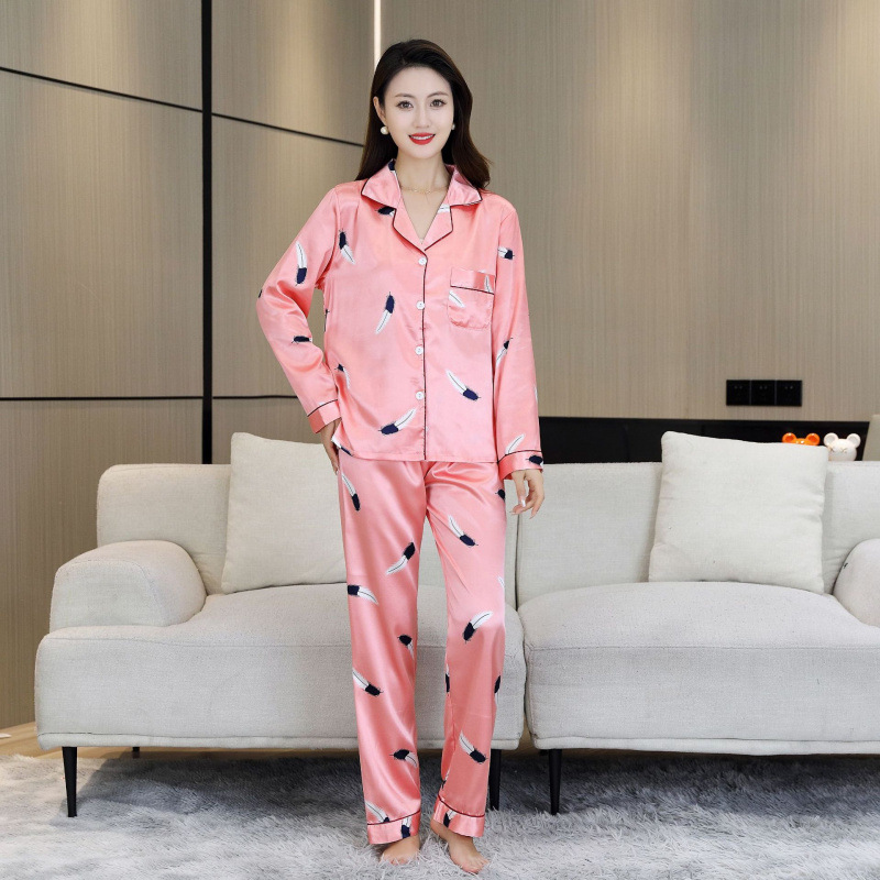 핑크색 깃털(긴 소매와 바지)