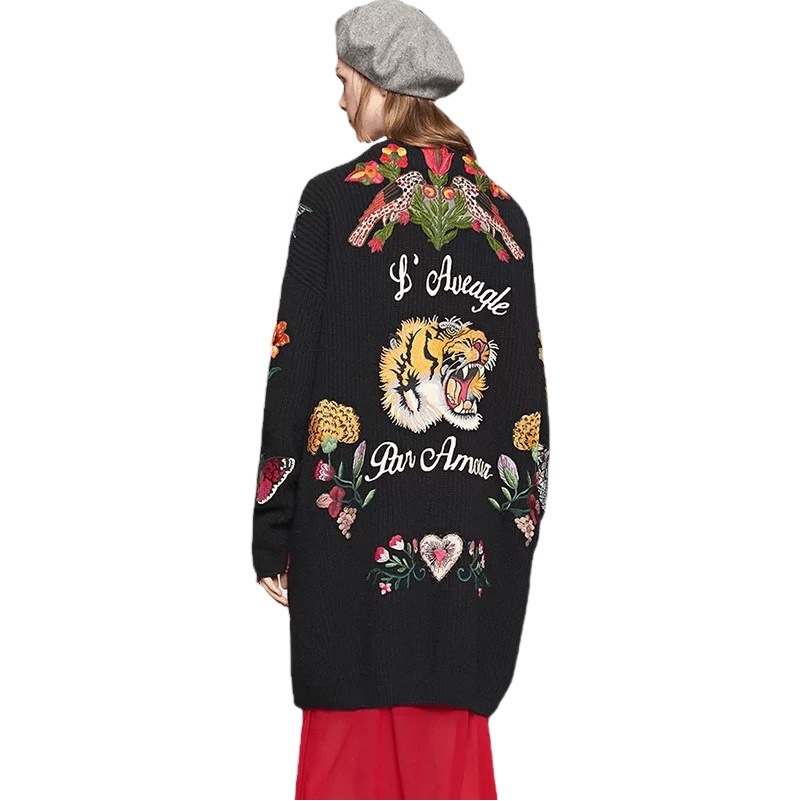 Estrella mismo estilo nuevo NI mismo estilo suéter abrigo Tigre patrón bordado 2023 Otoño e Invierno Star Street tiro medio-longitud