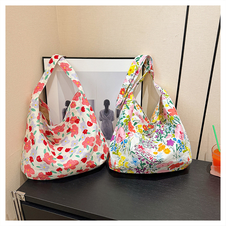 Hanfeng Fashion Große Kapazität Handtasche Schulter Freizeit Shopping Frische Fragmentierte Blume Einkaufstasche, Luxus Unterarm Tasche_voghion.com