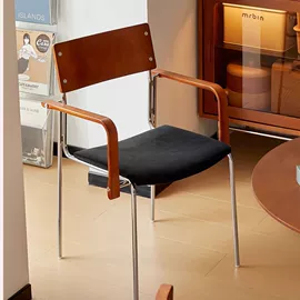 餐桌;桌类、茶几;实木床