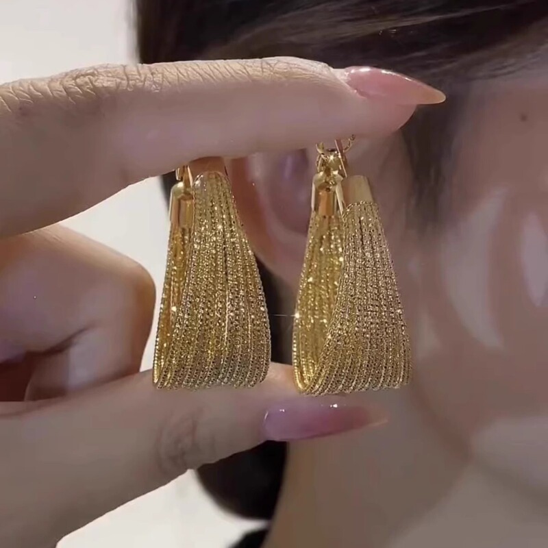 European and American Multi-layer Line Ring Earrings Painless Ear Clip Fashionable Distinctive Ear Ring Luxury Simple Atmosphere European and American Multi-layer Line Ring Earrings Painless Ear Clip Fashionable Distinctive Ear Ring Luxury Simple Atmosphere
