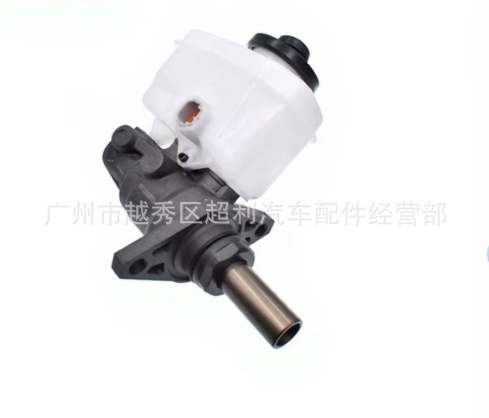 Applicable to 47028-60010 47201-60840 Grj120 Rzj120 Kdj120 Brake Master Cylinder