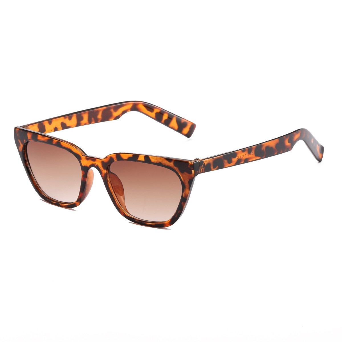 2021 Nuevo triángulo ojo de gato gafas de sol transfronterizas gafas de sol europeas y americanas estilo de la calle de las mujeres gafas de sol personalizadas
