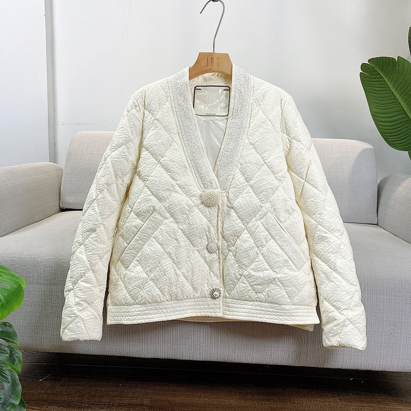 Fashionable light and thin velvet winter down jacket