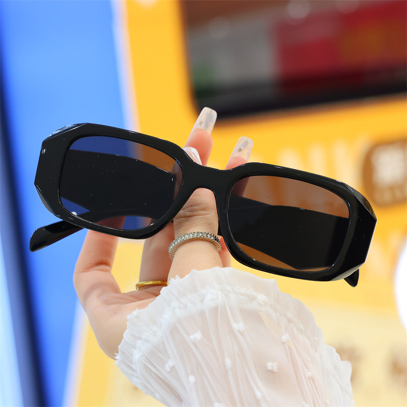 New Polygonal Women's Sunglasses European and American Cross-Border Small Frame Glasses Fashion Street Photography Internet Celebrity Sunglasses