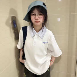 高质量白色Polo领短袖T恤女夏季薄款修身显瘦简约少女学院风批发