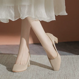 女式时装单鞋;高跟凉鞋;女式皮靴