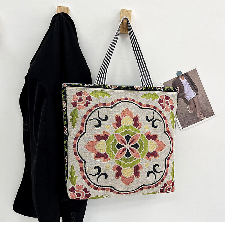 195g Weight Polyester Lining Material Zipper Closure Type Double Shoulder Straps Strap Type Canvas Bag Bags Type Holiday, Travel Occasion Canvas Material Geometric Pattern All Seasons Season Women's Gender Vacation, Ethnic Style Style Medium Size Women's Medium Canvas Geometric Vacation Ethnic Style Zipper Canvas Bag 12