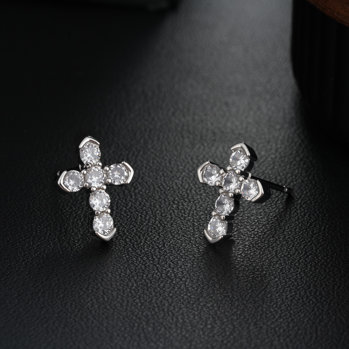 Cross-shaped Zircon Stud Earrings For Men And Women Elegant_voghion.com