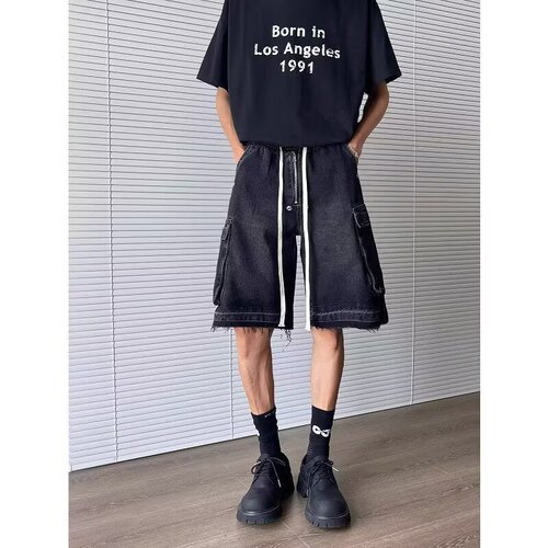 Vintage American workwear denim shorts for men, summer vibe, trendy brand, functional style, loose fit, niche raw edge, five-inch mid-calf pants