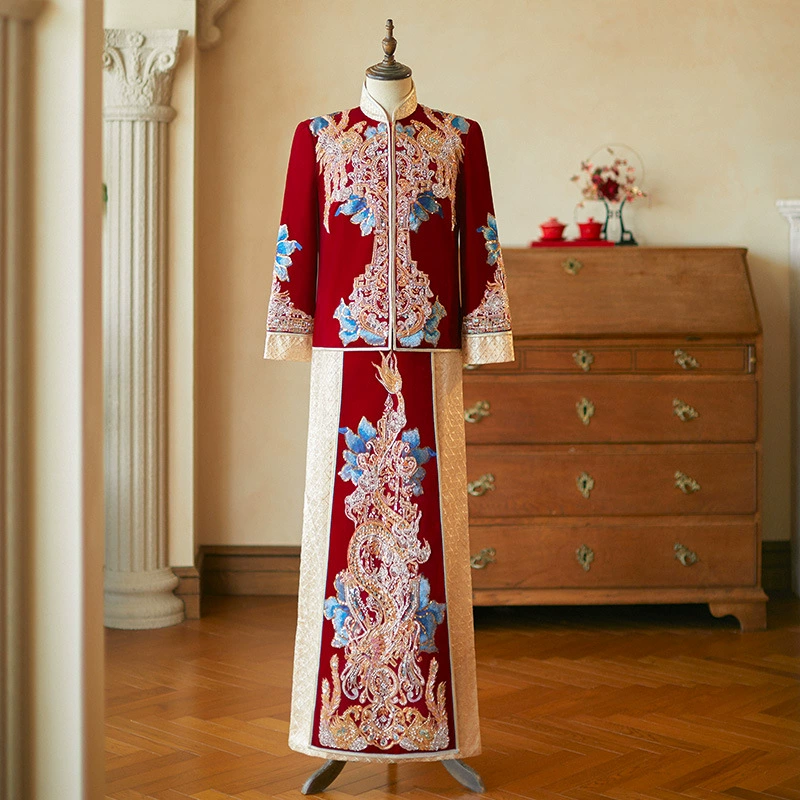 Мужское шоу-шоу 2024 зимнее новое свадебное платье в китайском стиле