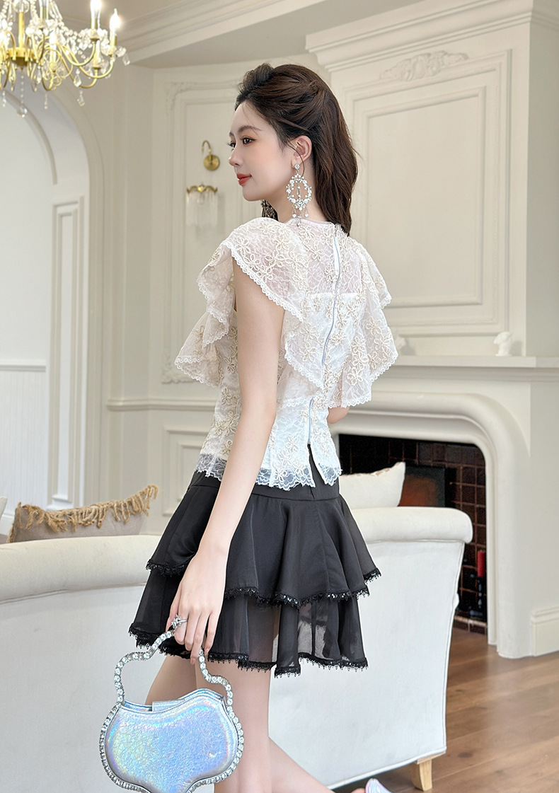 Áo ren nữ ôm dáng tay ngắn cổ tròn diềm xếp nếp — mơ chi tiết 6