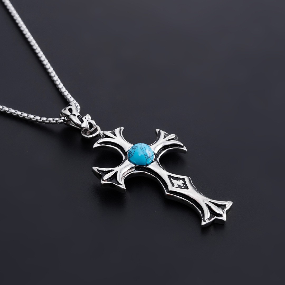 Collana con ciondolo a croce personalizzata in acciaio inossidabile_voghion.com