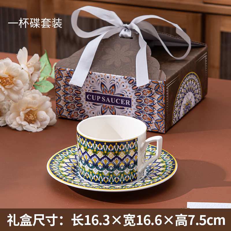 Bohemia de alta calidad taza de café y plato conjunto de tazas de cerámica en el extranjero de alto valor de regalo de mano regalo de actividad