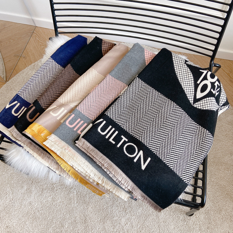 Otoño e invierno europeos y americanos Nueva bufanda cálida retro de Cachemira engrosada de doble cara bufanda de doble uso de aire acondicionado chal ropa exterior