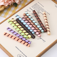 擬似ねじチョコレート棒模型マカロン色PVC偽食品チョコレートソースケーキ巻き装飾品