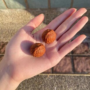 ��Ʒ�䌦Ұ��������С��������С�ߴ��������҈A��M�����ֽ�