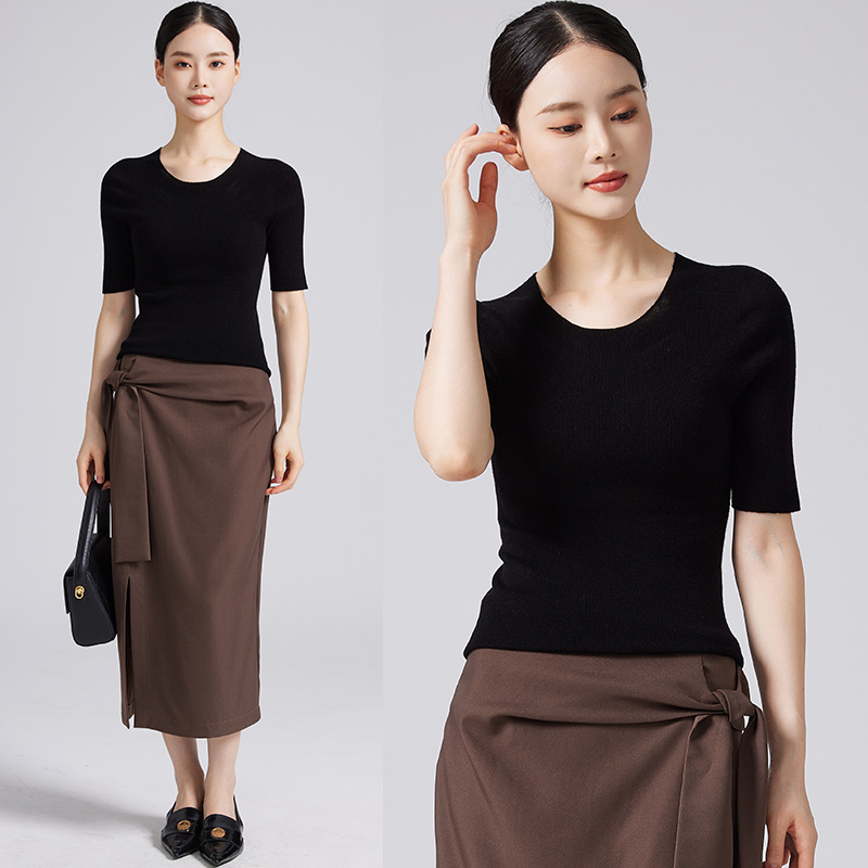 Premium Seamless Crew Neck Short Sleeve T-Shirt for Women, 100% Pure Wool Knitwear, High-End Slim Fit Base Layer, Three-Quarter Sleeve