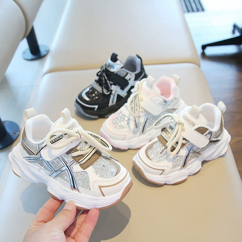 Детские кроссовки 2025: новая коллекция весна-осень, модные кеды для мальчиков в стиле «папиных» кроссовок, повседневные туфли для девочек с блестками, мягкая подошва, обувь для малышей
