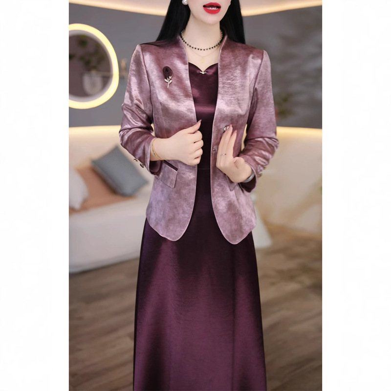 2025 Spring and Autumn New Style Mom's Fashionable Suit Skirt Women's Light Luxury High-End Long Sleeve Two-Piece Dress 2025 Spring and Autumn New Style Mom's Fashionable Suit Skirt Women's Light Luxury High-End Long Sleeve Two-Piece Dress