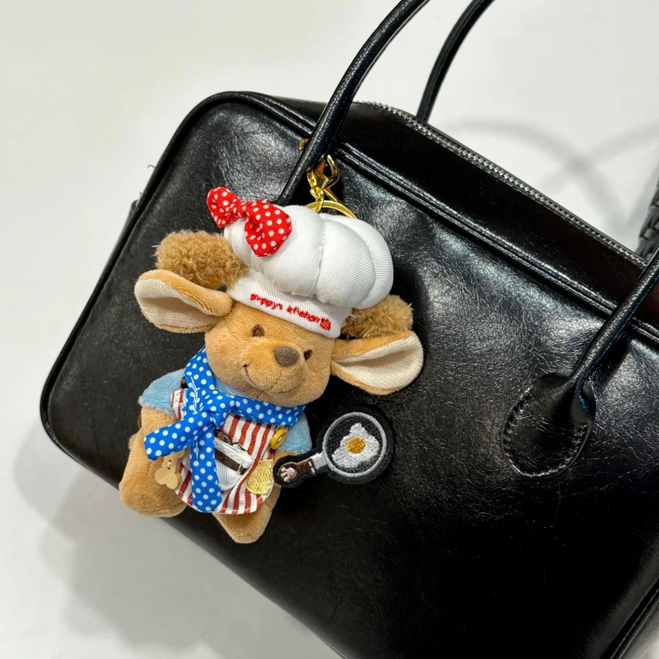 Recuerdos Chef Xiaodou Kangaroo De pie Muñeca de felpa Colgante Muñeca linda Regalo para niña Llavero de coche