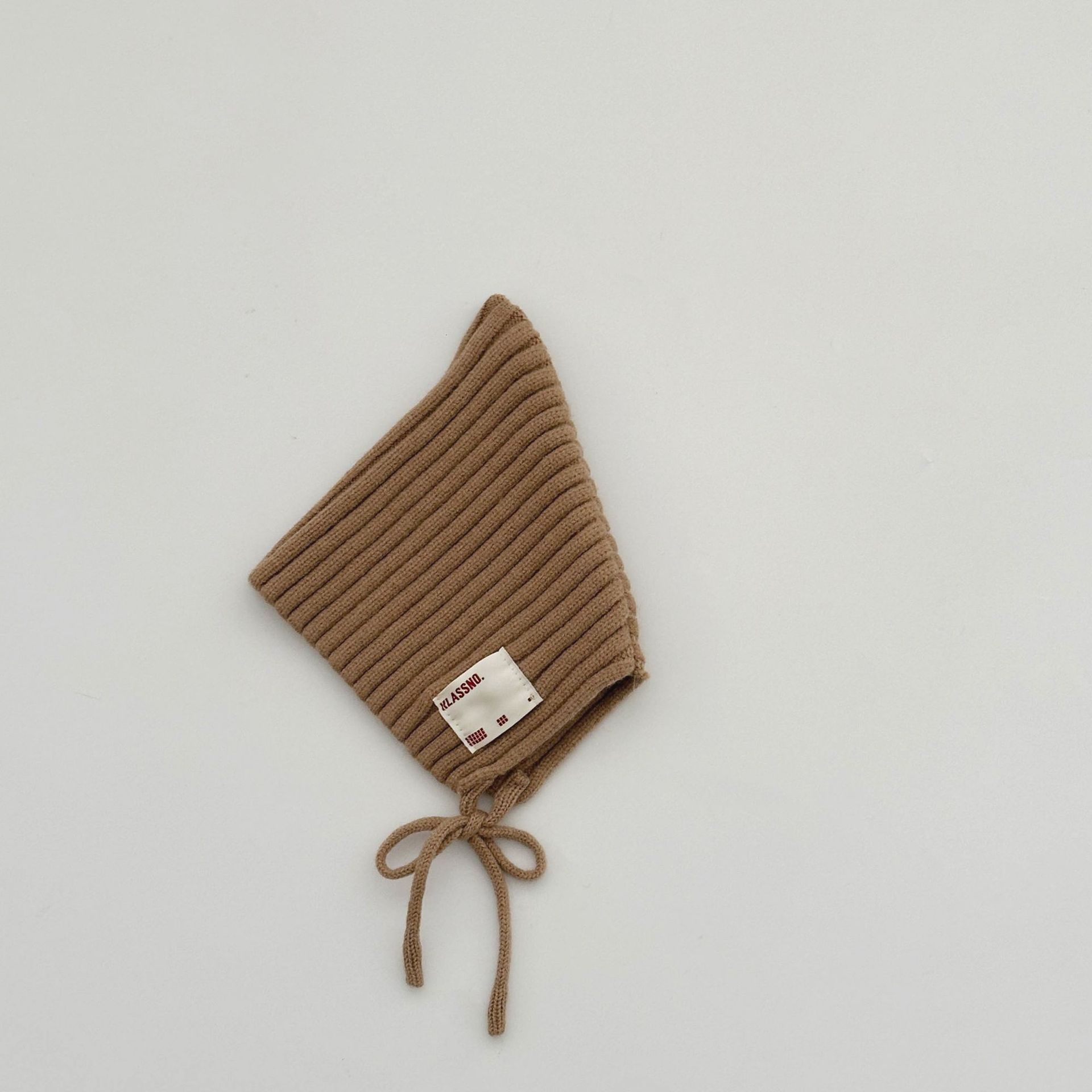 ins sombrero para bebés coreanos otoño y invierno caliente a prueba de viento gorra de punto para niños y niñas recién nacidos correa gorra de bolso